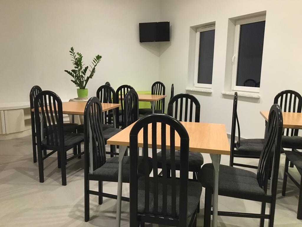 Arcus Premium Hostel Warsawa Bagian luar foto